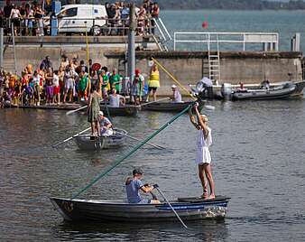 Seehasenfest 2026: Impressionen vom Fischerstechen im Gondelhafen