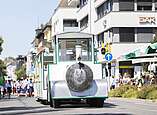 Festzug: Zügle in grün und weiß