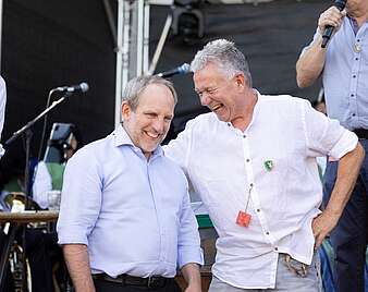 OB Blümcke mit Festwirt Peter Moser