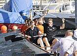 Drachenboot-Cup: Mannschaft jubelt